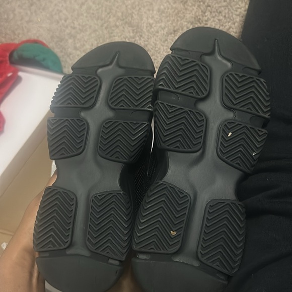 Steve Madden tennis shoe - Picture 2 of 2